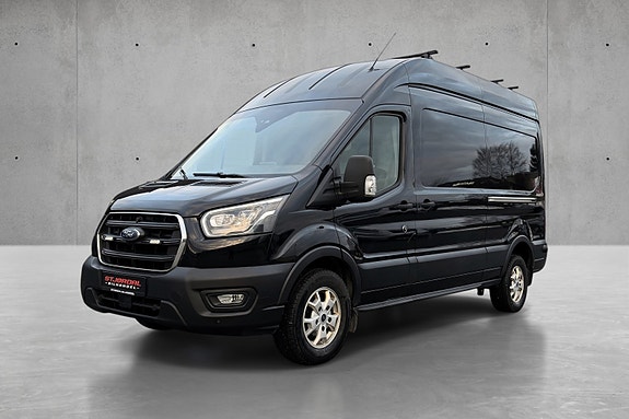 Ford Transit 8 of 22