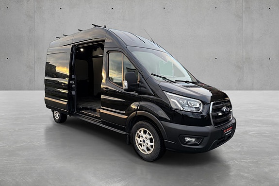 Ford Transit 17 of 22