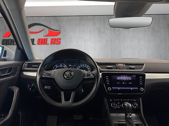 Skoda Superb 27 of 30