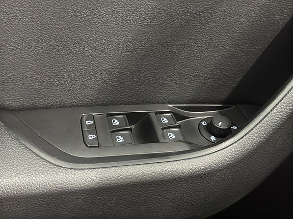 Skoda Superb 21 of 30