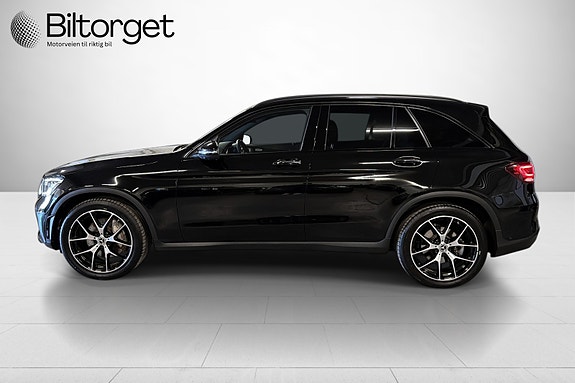 Mercedes-Benz GLC300 e 8 of 30