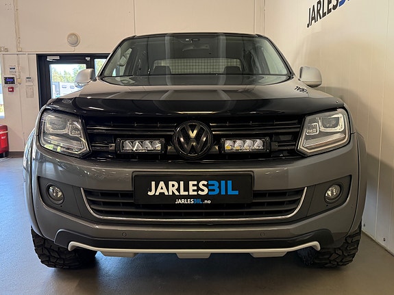 Volkswagen Amarok 2 of 5