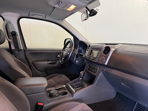 Volkswagen Amarok 4 of 5