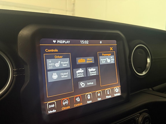 Jeep Gladiator 23 of 27