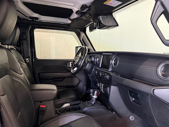 Jeep Gladiator 6 of 27
