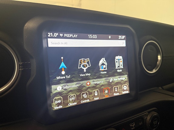 Jeep Gladiator 27 of 27