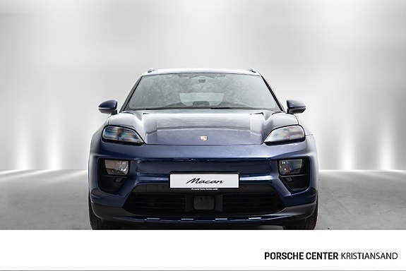 Porsche Macan 3 of 5