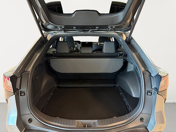 Subaru Solterra 10 of 12