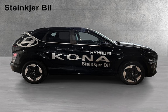 Hyundai Kona 4 of 5