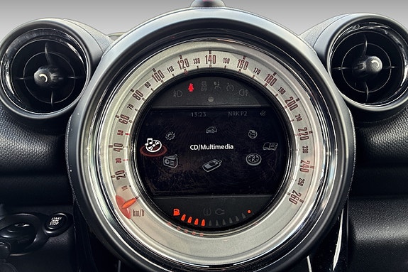 MINI Countryman Cooper D 10 of 14