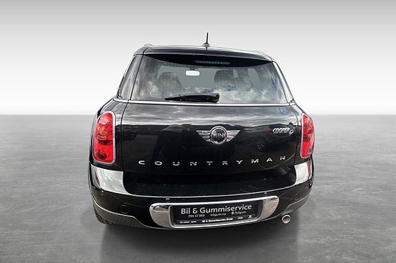 MINI Countryman Cooper D 7 of 14