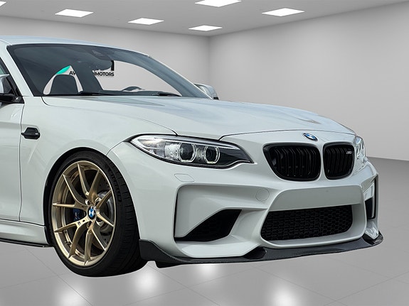 BMW M2 5 of 5