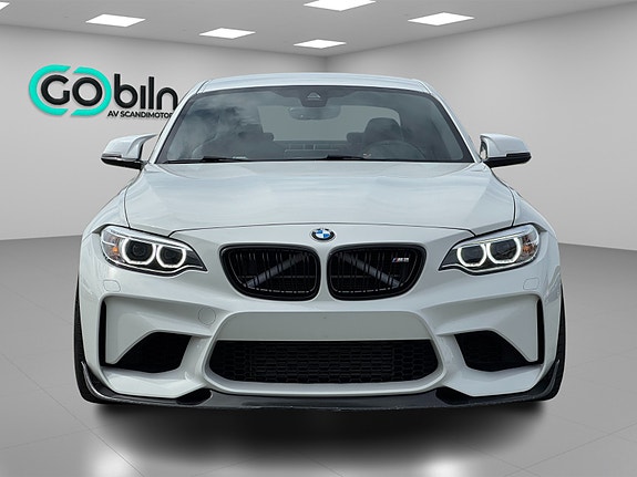BMW M2 3 of 5