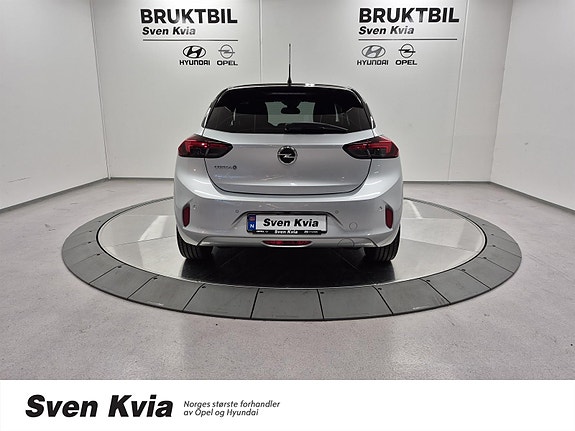 Opel Corsa 4 of 5