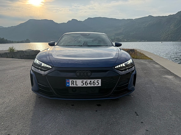 Audi e-tron GT 8 of 30