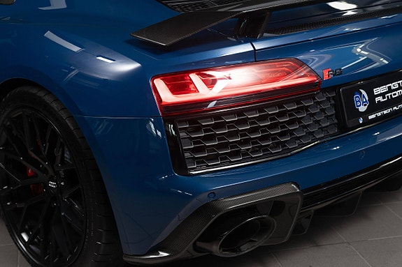 Audi R8 24 of 30