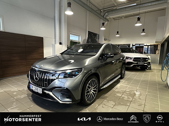 Mercedes-Benz EQE SUV 4 of 5