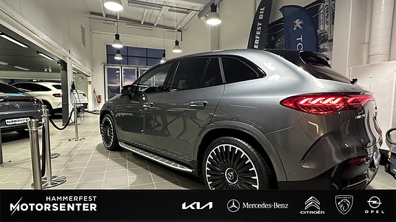 Mercedes-Benz EQE SUV 3 of 5