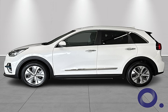 Kia e-Niro 2 of 5