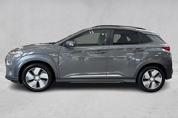 Hyundai Kona 2 of 5