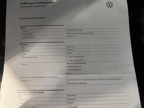 Volkswagen Caddy Maxi 28 of 28