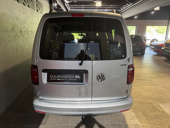 Volkswagen Caddy Maxi 6 of 28