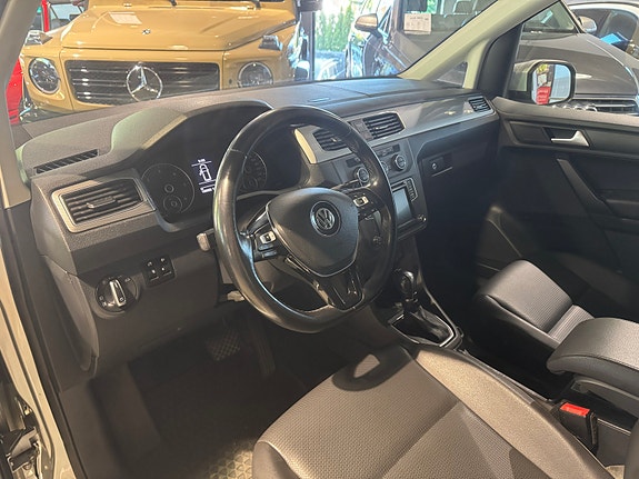 Volkswagen Caddy Maxi 10 of 28