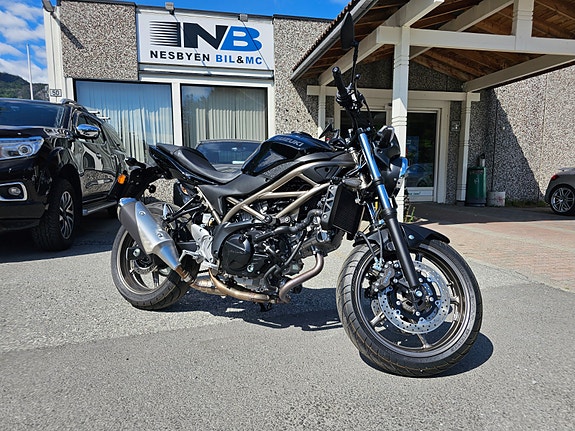 Suzuki SV650 2 of 17