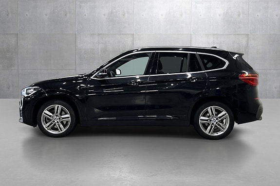 BMW X1 2 of 5