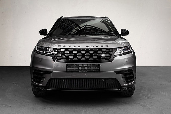 Land Rover Range Rover Velar 4 of 30