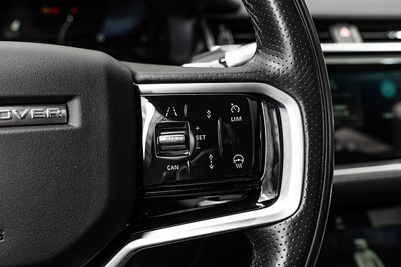 Land Rover Range Rover Velar 27 of 30