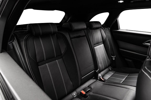 Land Rover Range Rover Velar 20 of 30