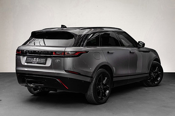 Land Rover Range Rover Velar 7 of 30