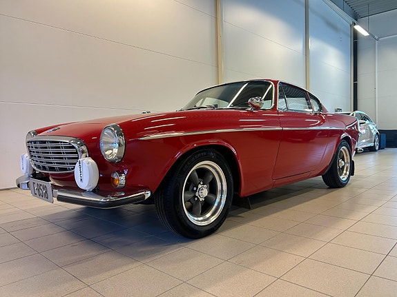 Volvo P1800 3 of 5
