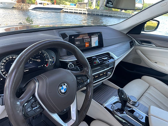 BMW 520d 14 of 29
