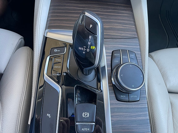 BMW 520d 29 of 29
