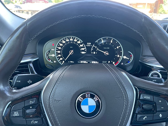 BMW 520d 22 of 29