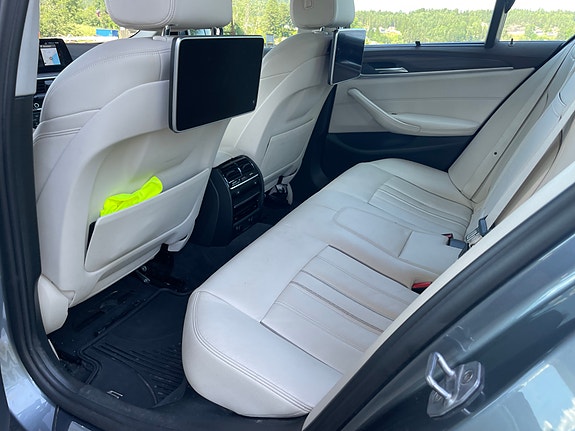 BMW 520d 15 of 29