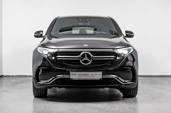 Mercedes-Benz EQC400 5 of 5