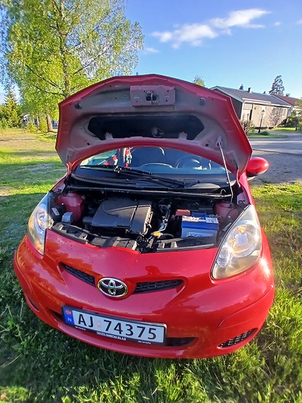 Toyota Aygo 10 of 16