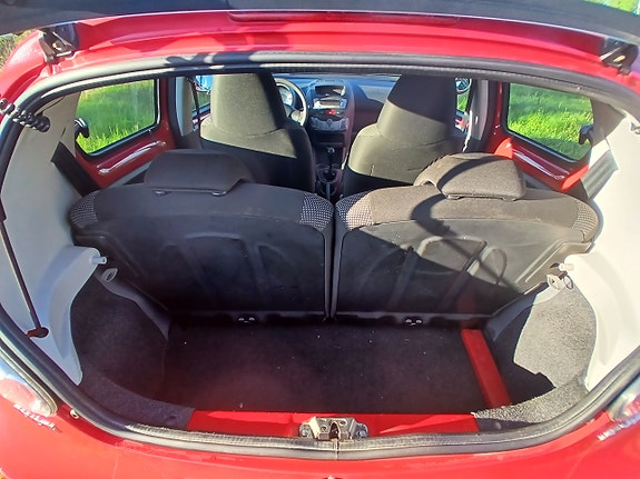 Toyota Aygo 15 of 16
