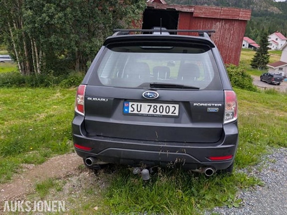 Subaru Forester 3 of 5