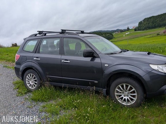 Subaru Forester 4 of 5