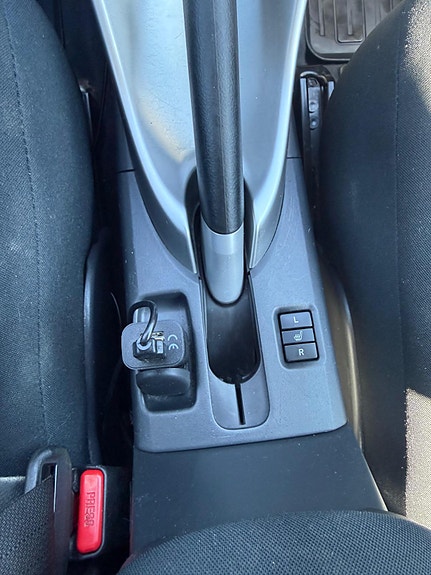 Toyota Auris 21 of 30