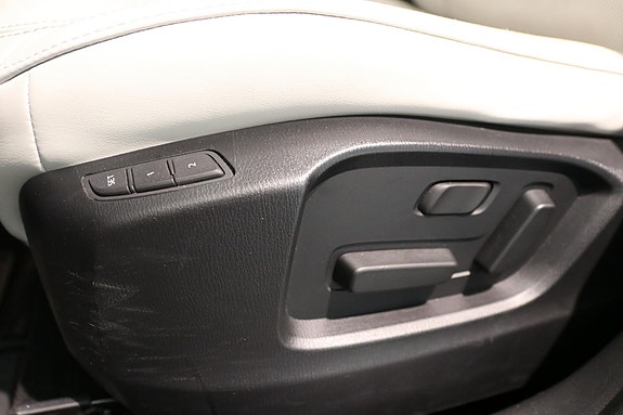 Mazda CX-5 4 of 5