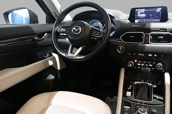 Mazda CX-5 2 of 5