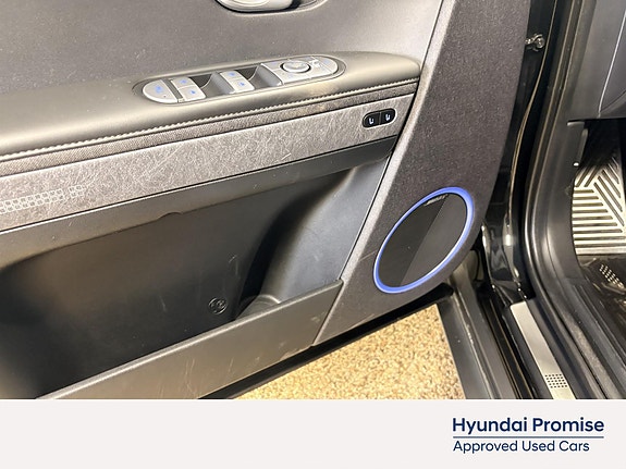 Hyundai Ioniq 5 12 of 30