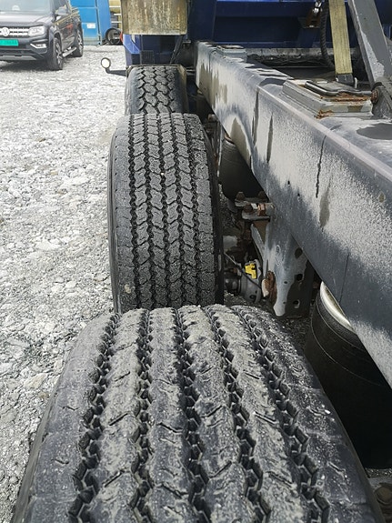 Mercedes-Benz Arocs 2658K 6X4/33 Med Henger tilleg i pris 149.000.- vektavlesning alle aksler, Sørlingdumper, mirrorcam, kjøleskap, 1 seng 28 of 29