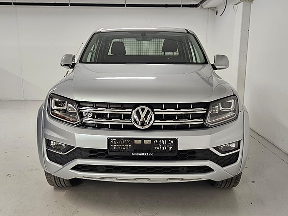 Volkswagen Amarok 2 of 5