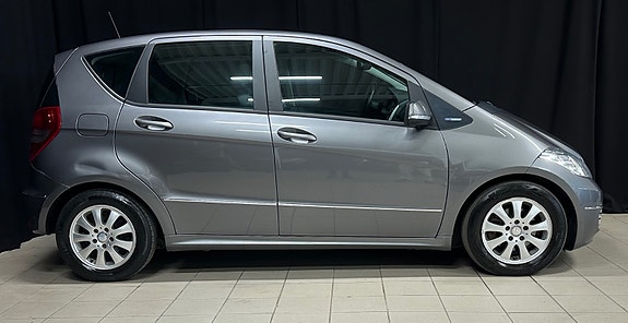 Mercedes-Benz A-Klasse 4 of 5